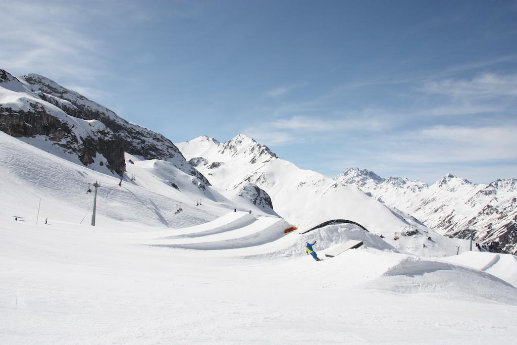 Apart Ebene Ischgl Exterior photo